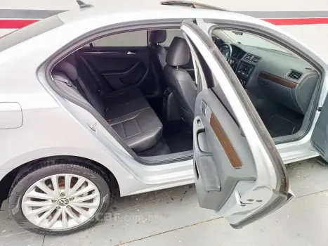 JETTA Comfortline 2.0 T.Flex 8V 4p Tipt.