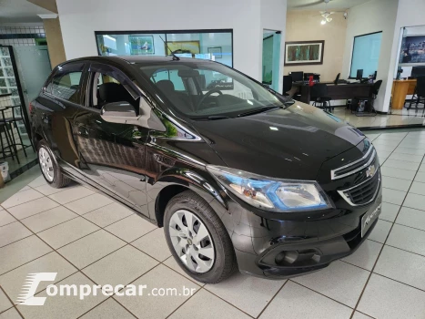 Onix Hatch 1.4 4P FLEX LT