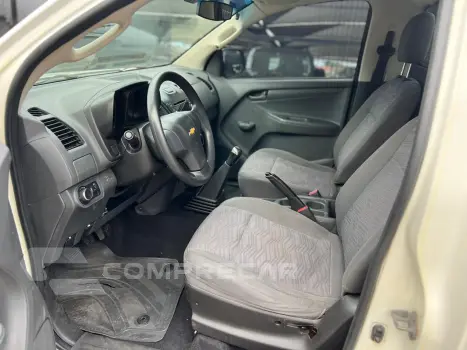 S10 2.4 LS 4X2 CS 8V