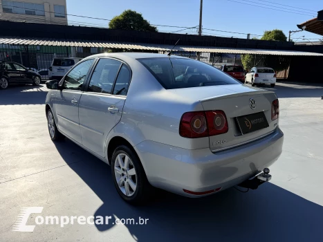 POLO SEDAN 2.0 MI Comfortline 8V