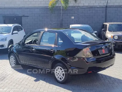 FIESTA 1.6 MPI Sedan 8V