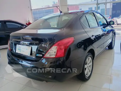 Versa Sedan 1.6 16V 4P FLEX SL