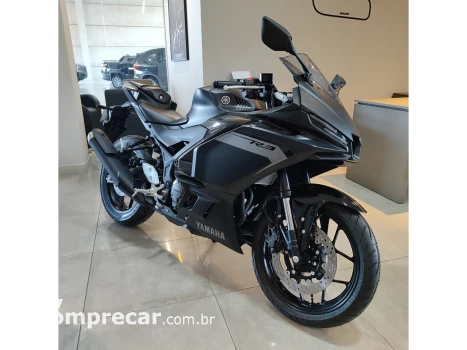 YZF R-3 321