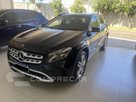 Mercedes-Benz GLA 200 1.6 CGI Style 7g-dct 4 portas