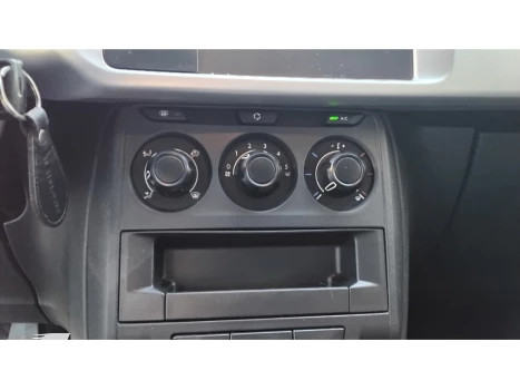 AIRCROSS 1.6 VTI 120 FLEX LIVE EAT6