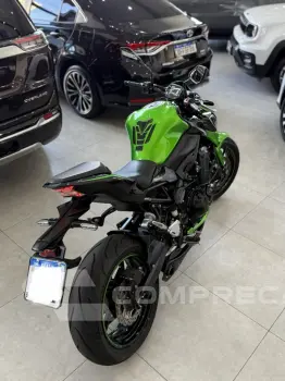 Z900