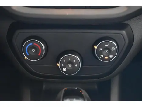 SPIN - 1.8 PREMIER 8V 4P AUTOMÁTICO