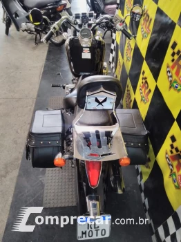 Shadow 750