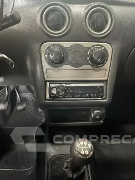 CELTA 1.0 MPFI Life 8V