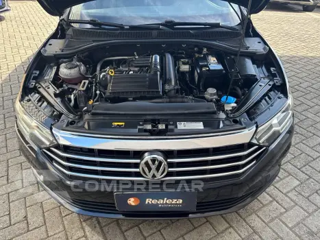 JETTA Comfort. 250 TSI 1.4 Flex 16v Aut.