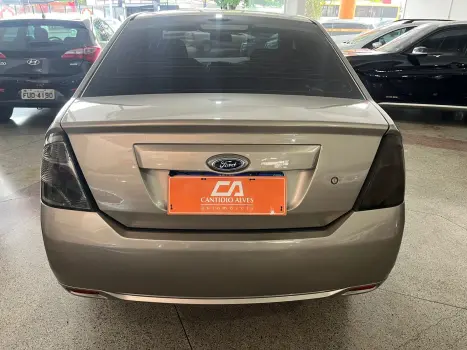 FIESTA 1.6 SE Sedan 16V