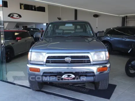 HILUX SW4 2.7 4X4 16V GASOLINA 4P MANUAL