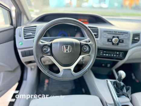 Civic 1.8 16V 4P FLEX LXL