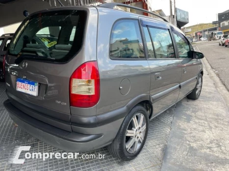 ZAFIRA - 2.0 MPFI 16V 4P AUTOMÁTICO