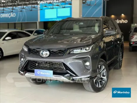 HILUX SW4 2.8 D-4D TURBO DIESEL DIAMOND 7L 4X4 AU