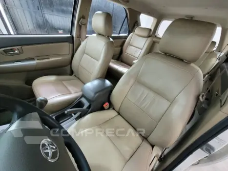 HILUX SW4 - 2.7 SR 4X2 16V 4P MANUAL