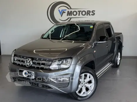 Volkswagen AMAROK 3.0 V6 TDI DIESEL HIGHLINE CD 4MOTION AUTOMÁTICO 5 portas