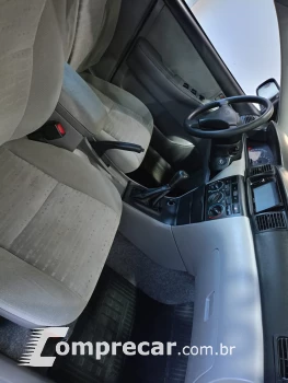 COROLLA 1.6 XLI 16V