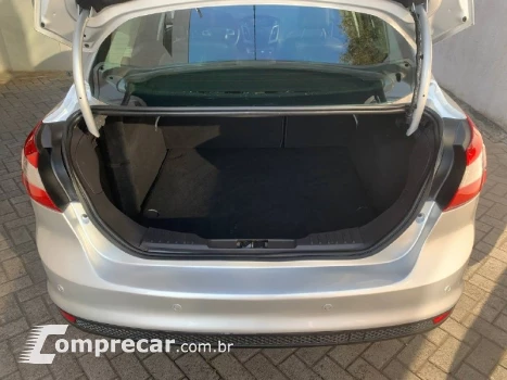 Focus 2.0 16V SE Plus Flex 5p Aut.