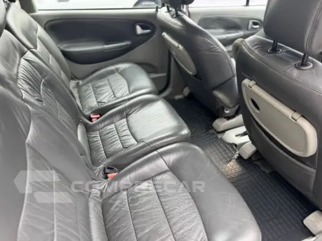 Scénic RXE/ Privilège 2.0 16V 5p Mec.