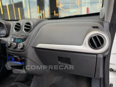 MONTANA 1.4 MPFI LS CS 8V FLEX 2P MANUAL