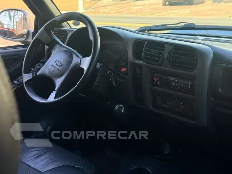 S10 2.4 MPFI Executive 4X2 CD 8V