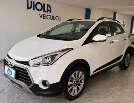 Hyundai HB20X 1.6 16V Premium 4 portas