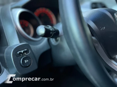 FIT 1.4 LXL 16V FLEX 4P AUTOMÁTICO