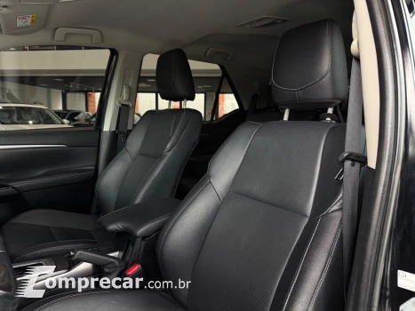 Hilux SW4 SRX 4x4 2.8 TDI 16V Dies. Aut.