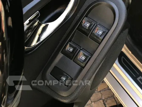 Duster 2.0 Dynamique 4X2 16V Flex 4P Automático