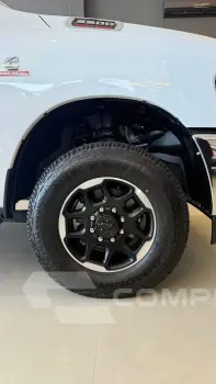 2500 6.7 I6 Turbo Laramie CD 4X4