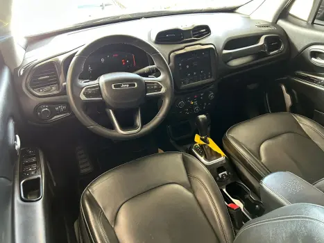 Renegade Long. T270 1.3 TB 4x2 Flex Aut.