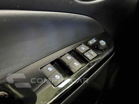 YARIS 1.5 16V FLEX XLS CONNECT MULTIDRIVE