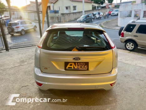 FOCUS 1.6 SE Hatch 16V