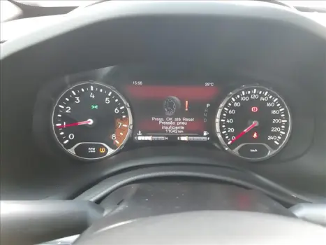 RENEGADE 1.8 16V Limited
