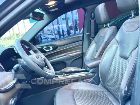 COMMANDER 1.3 T270 TURBO FLEX OVERLAND AT6