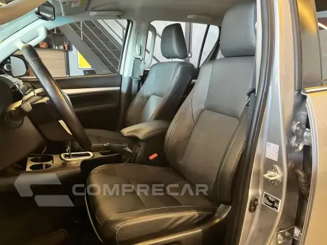 Hilux Caminhonete 2.8 16V SRX LIMITED 4X4 TURBO DIESEL CABIN