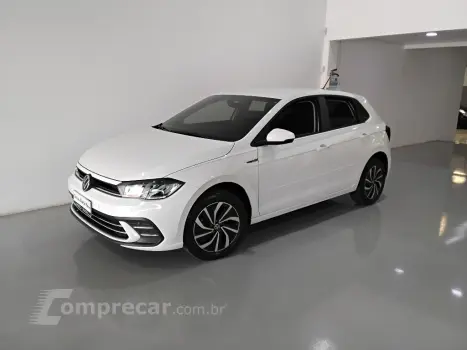 Volkswagen POLO 1.0  170 TSI HIGHLINE AUTOMÁTICO 4 portas