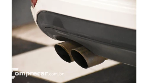 JETTA - 2.0 COMFORTLINE 4P MANUAL