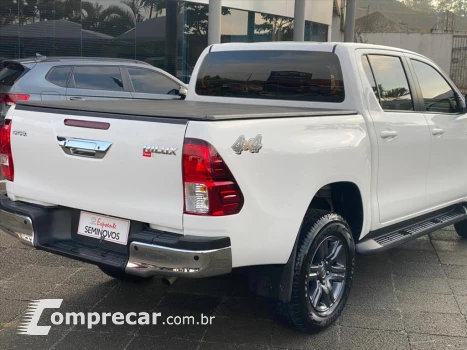HILUX 2.8 D-4D TURBO DIESEL CD SR 4X4 AUTOMÁTICO