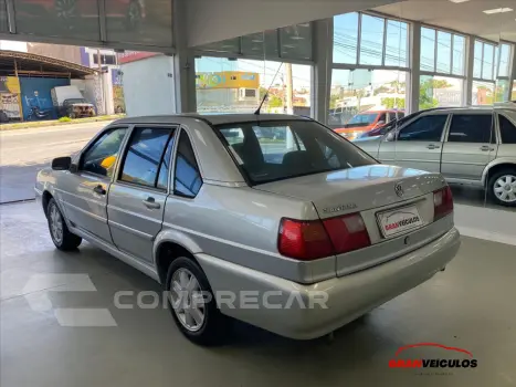 SANTANA 2.0 MI 8V GASOLINA 4P MANUAL