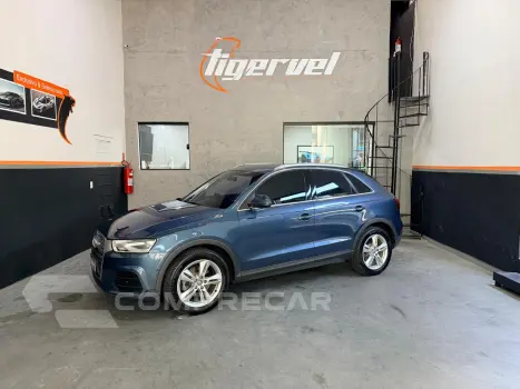 Audi Q3 1.4 TFSI Ambiente Plus S Tronic 4 portas