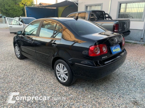 Polo Sedan 1.6 4P FLEX