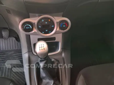 FIESTA HATCH - 1.6 TI-VCT SEL MANUAL