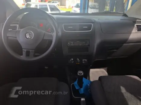 FOX - 1.6 MI 8V 4P MANUAL