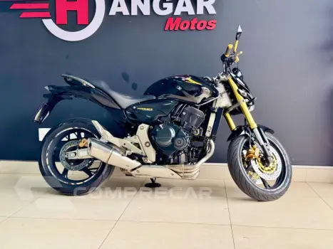 CB 600F HORNET
