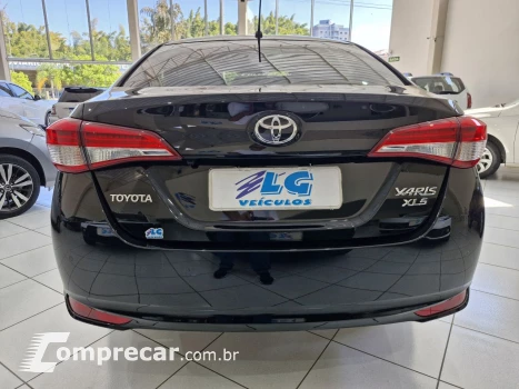 Yaris Sedan 1.5 16V 4P FLEX XLS MULTIDRIVE AUTOMÁTICO CVT