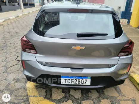 ONIX HATCH LT 1.0 12V Flex 5p Mec.