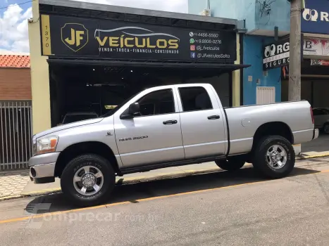 RAM 2500 5.9 SLT 4X4 CD I6 24V Turbo 4 portas