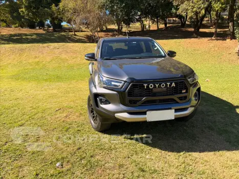 HILUX 2.8 D-4D TURBO DIESEL CD GR-S 4X4 AUTOMÁTICO